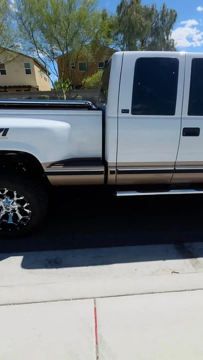1997 GMC Sierra 1st Gen - Image 19 of 19