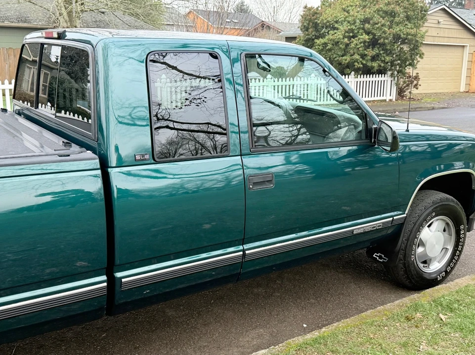 1997 GMC Sierra 1st Gen - Image 19 of 21