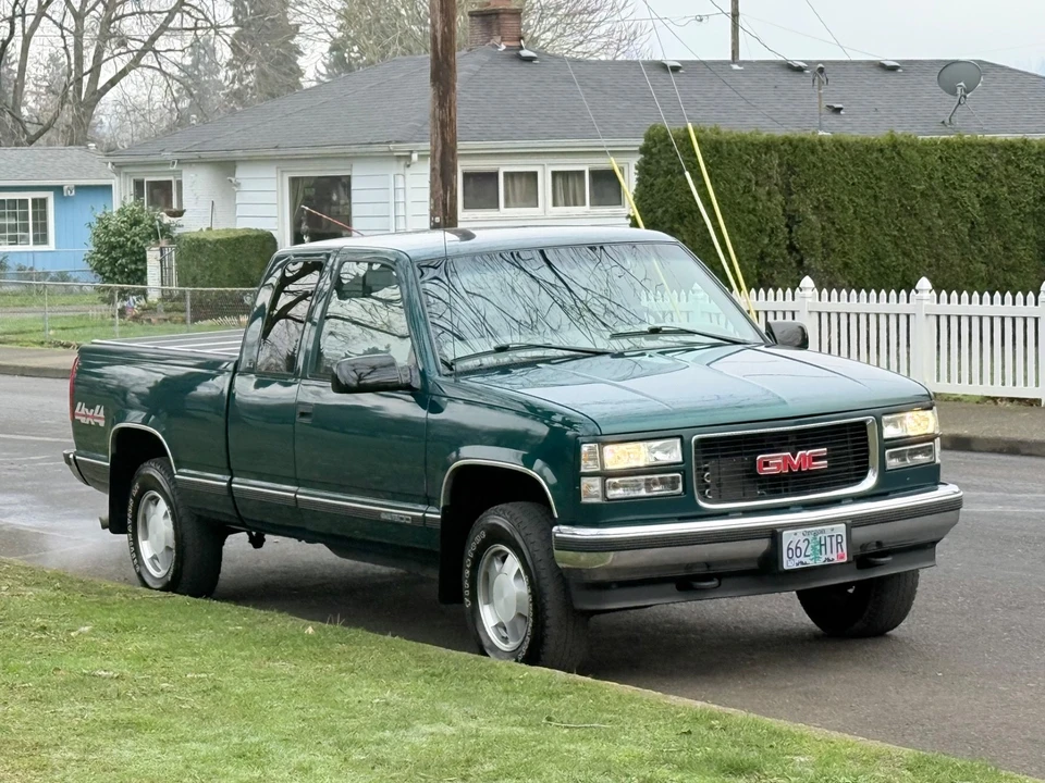 1997 GMC Sierra 1st Gen - Image 13 of 21