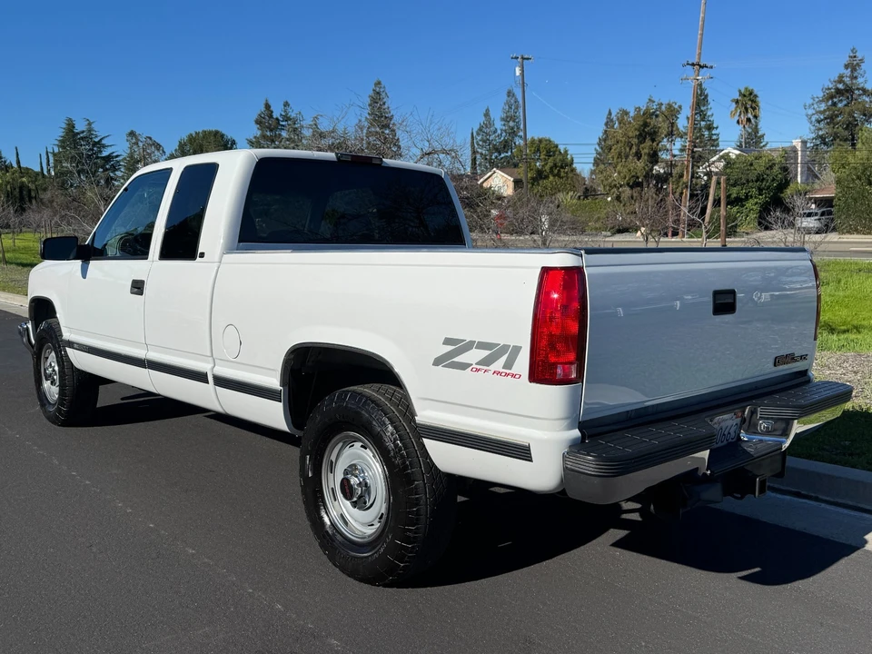 1997 GMC Sierra 1st Gen - Image 3 of 21