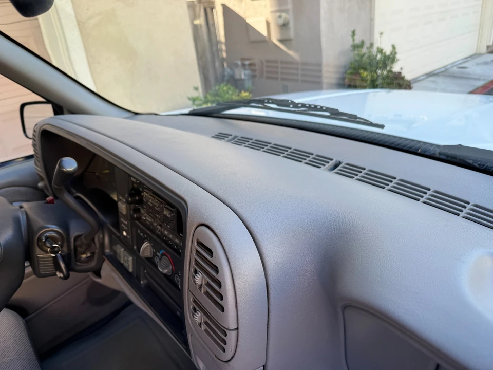 1997 GMC Sierra 1st Gen - Image 15 of 21