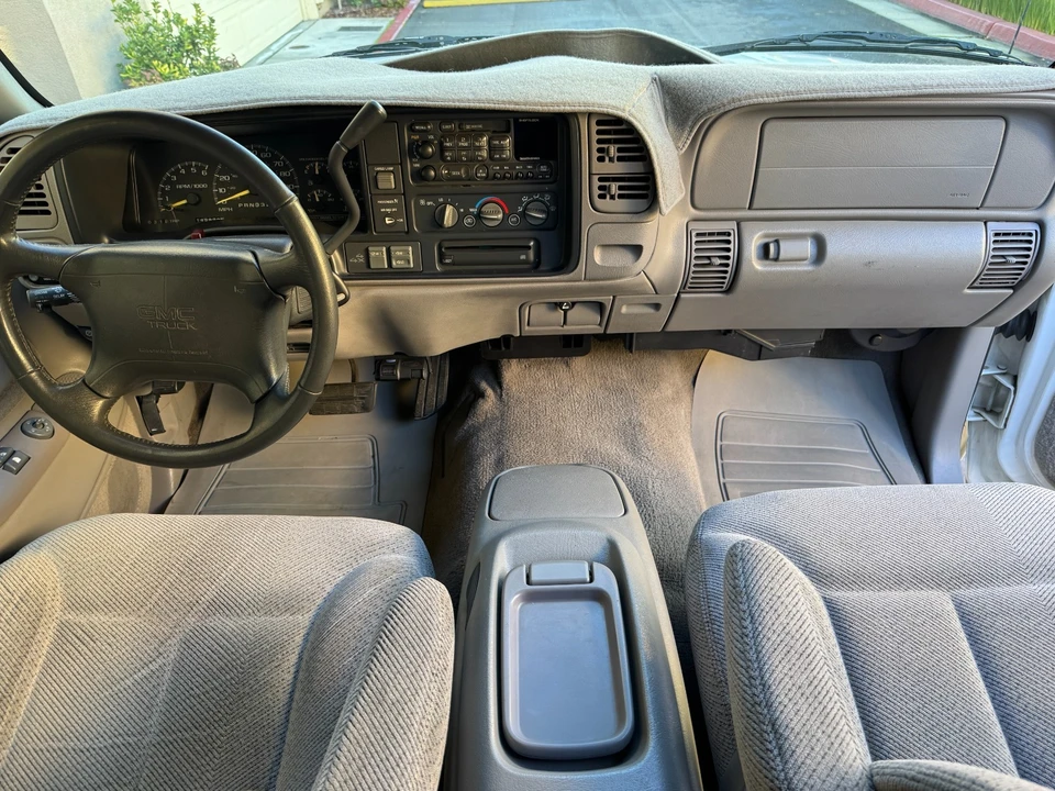 1997 GMC Sierra 1st Gen - Image 14 of 21