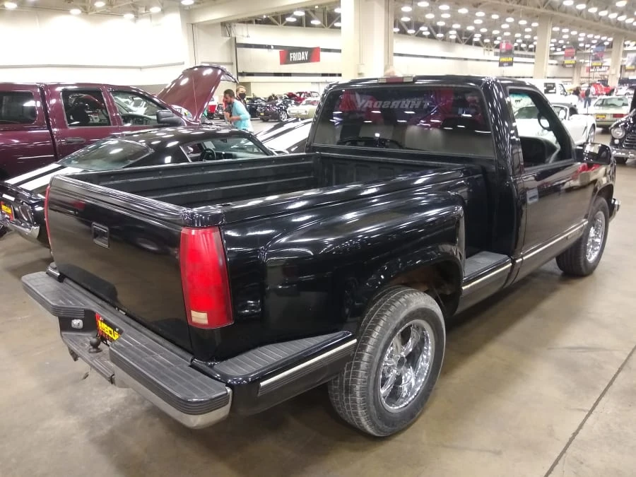 1997 GMC Sierra 1st Gen - Image 4 of 5