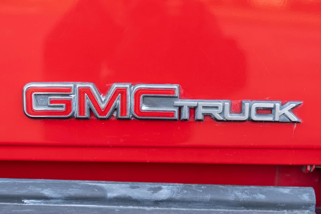 1997 GMC Sierra 1st Gen - Image 17 of 31