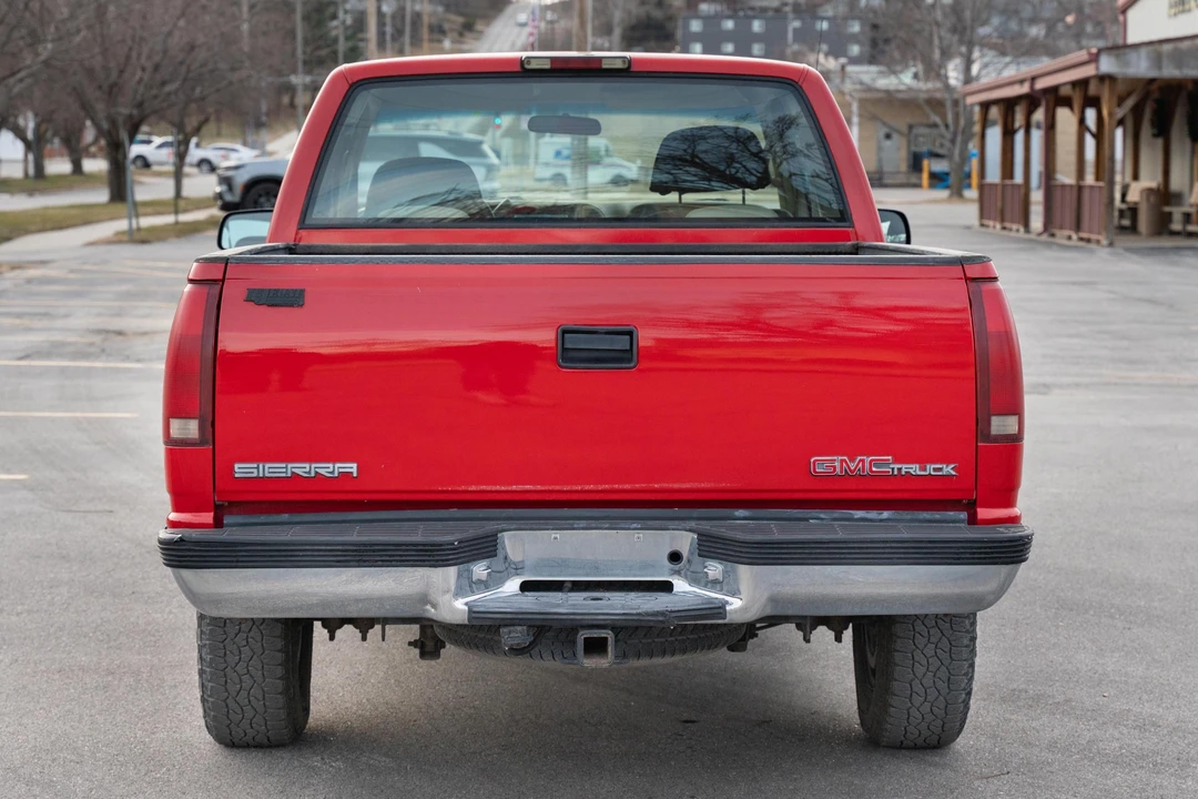 1997 GMC Sierra 1st Gen - Image 5 of 31