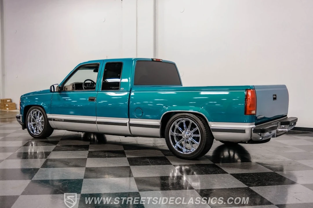 1997 GMC Sierra 2nd Gen - Image 7 of 12