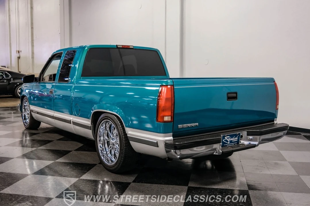 1997 GMC Sierra 2nd Gen - Image 9 of 12