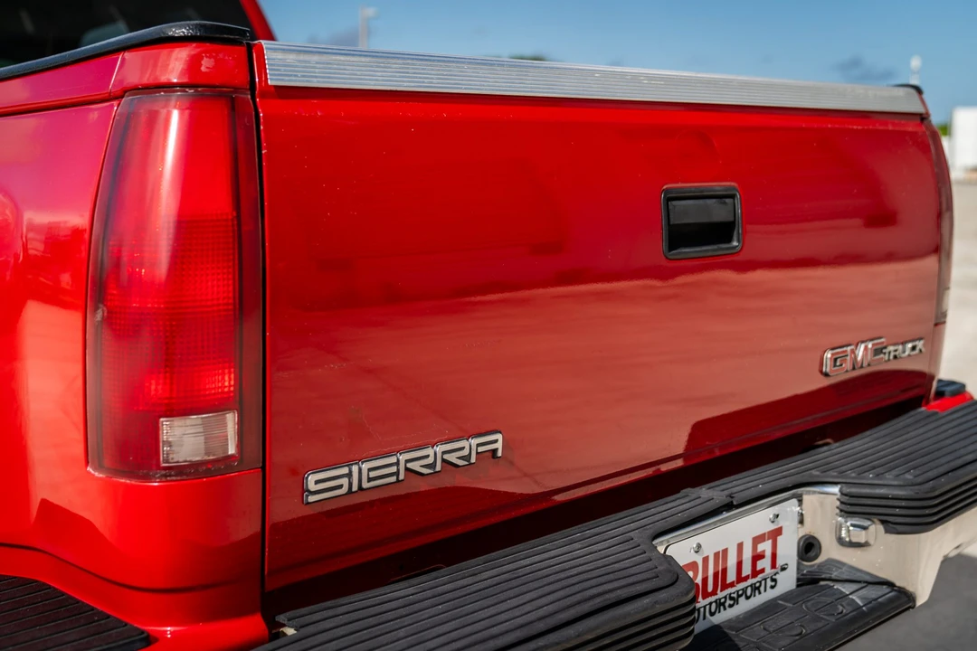 1997 GMC Sierra 1st Gen - Image 16 of 31