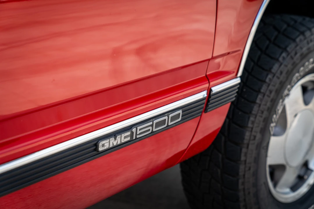 1997 GMC Sierra 1st Gen - Image 18 of 31