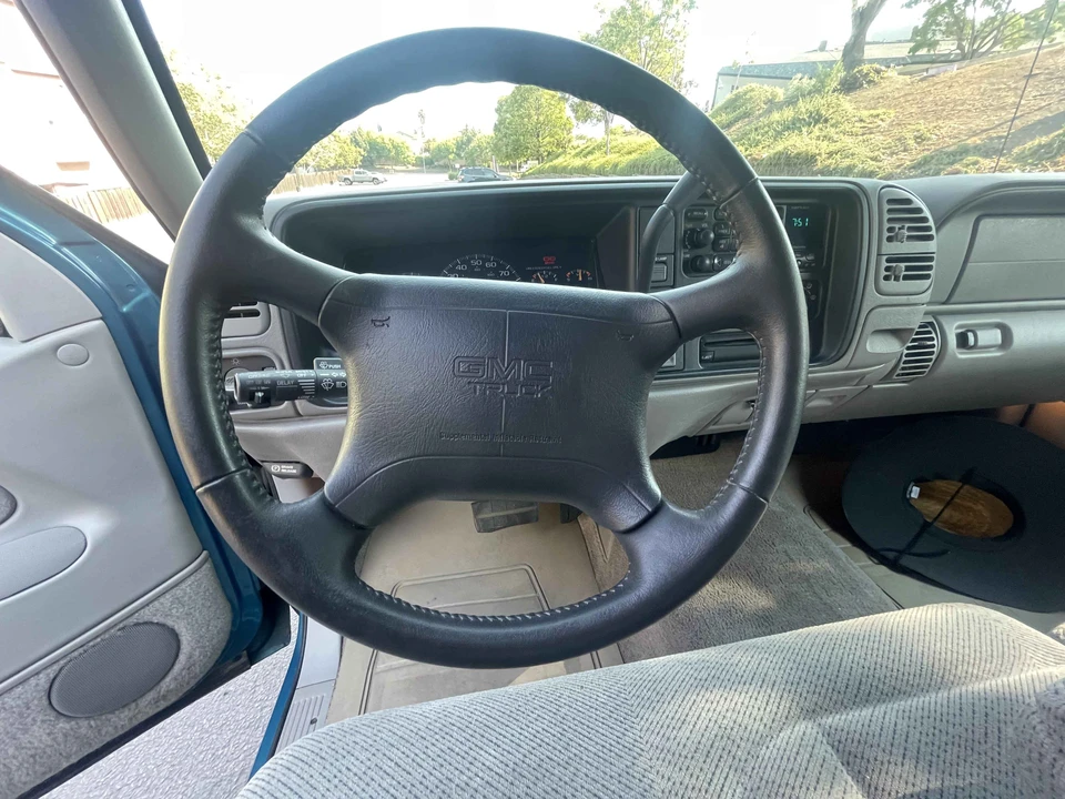 1997 GMC Sierra 1st Gen - Image 31 of 31