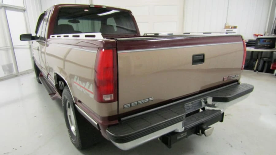 1997 GMC Sierra 1st Gen - Image 7 of 31