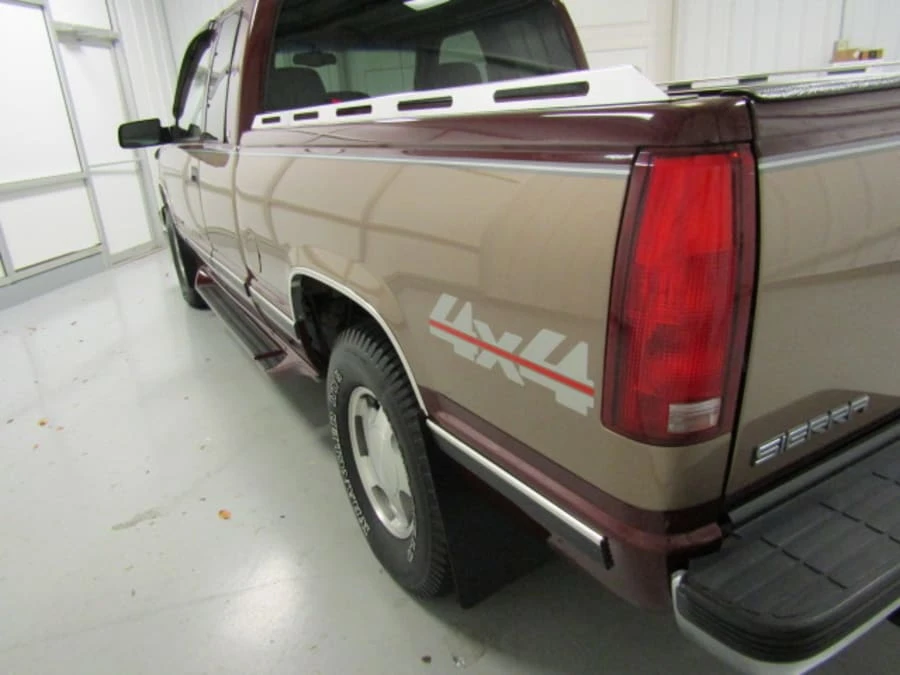 1997 GMC Sierra 1st Gen - Image 13 of 31