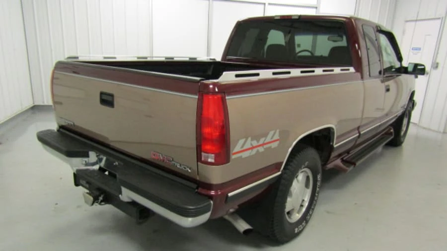 1997 GMC Sierra 1st Gen - Image 3 of 31