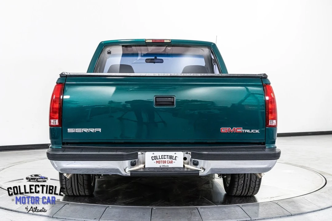 1997 GMC Sierra 1st Gen - Image 18 of 21