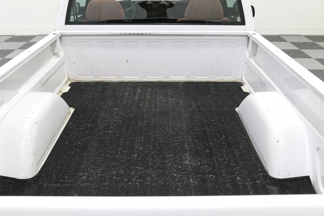 1997 GMC Sierra 1st Gen - Image 19 of 24