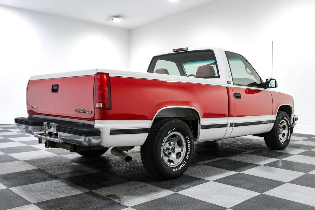 1997 GMC Sierra 1st Gen - Image 7 of 24