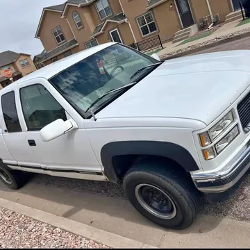 1997 GMC Sierra 2500 Extended Cab SLE Pickup 4D 6 1/2 ft
