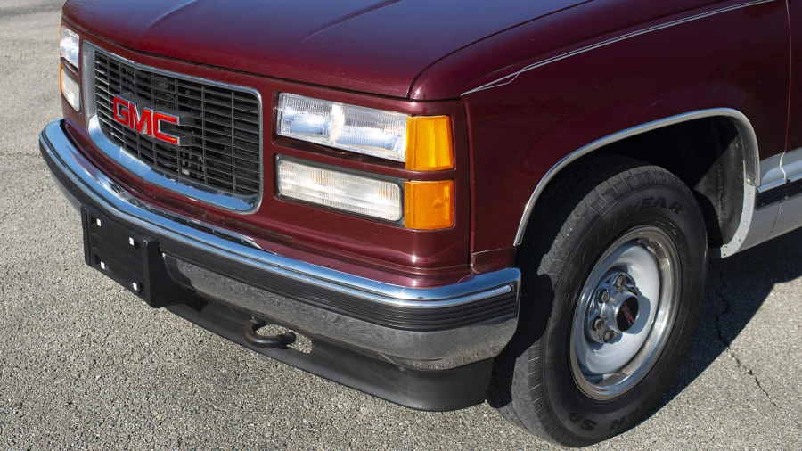 1997 GMC Sierra 1st Gen - Image 9 of 12