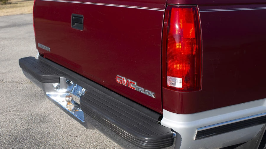 1997 GMC Sierra 1st Gen - Image 10 of 12