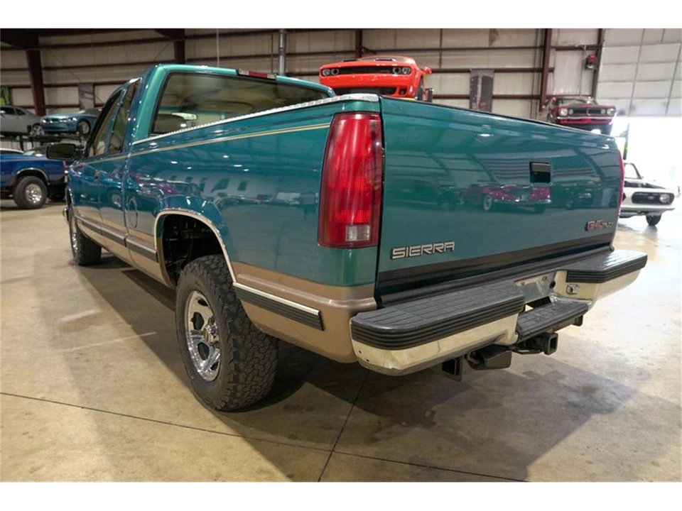 1997 GMC Sierra 1st Gen - Image 6 of 31