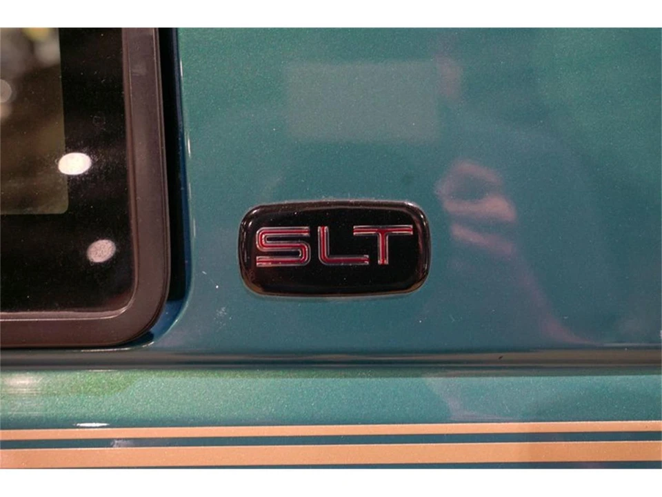 1997 GMC Sierra 1st Gen - Image 23 of 31