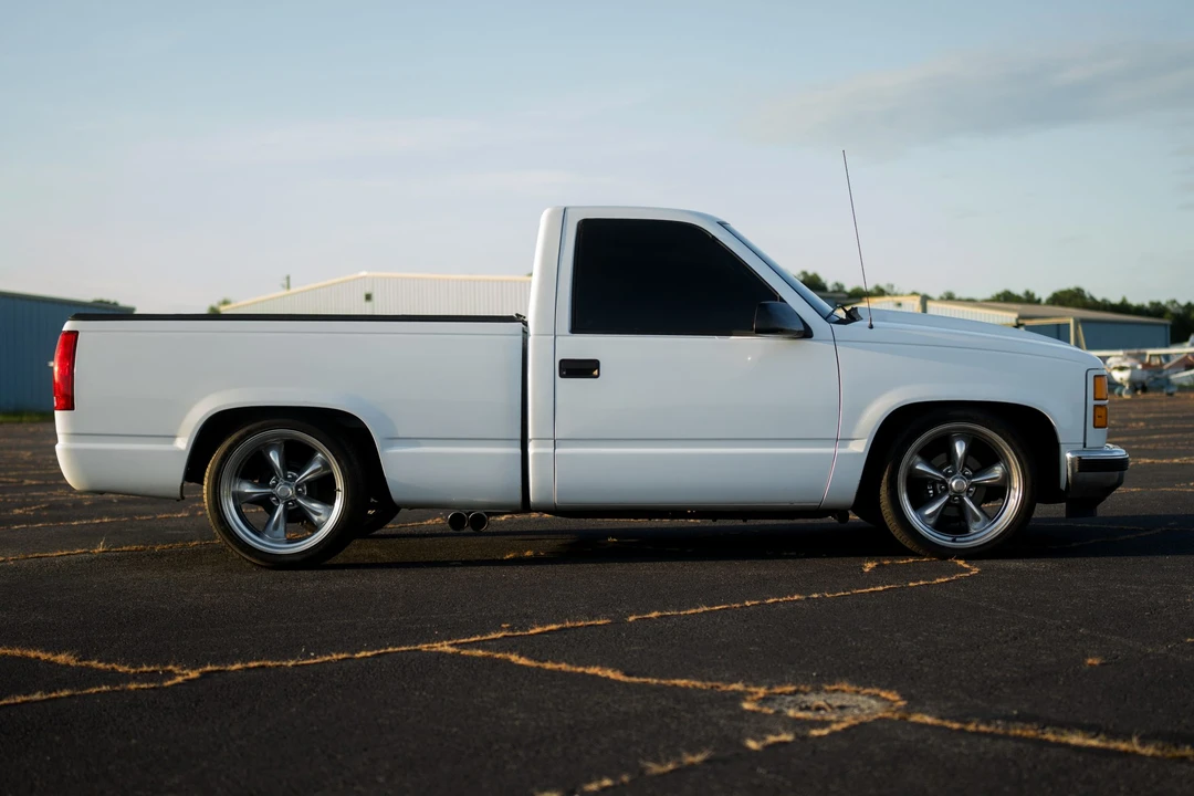 1997 GMC Sierra 1st Gen - Image 16 of 31