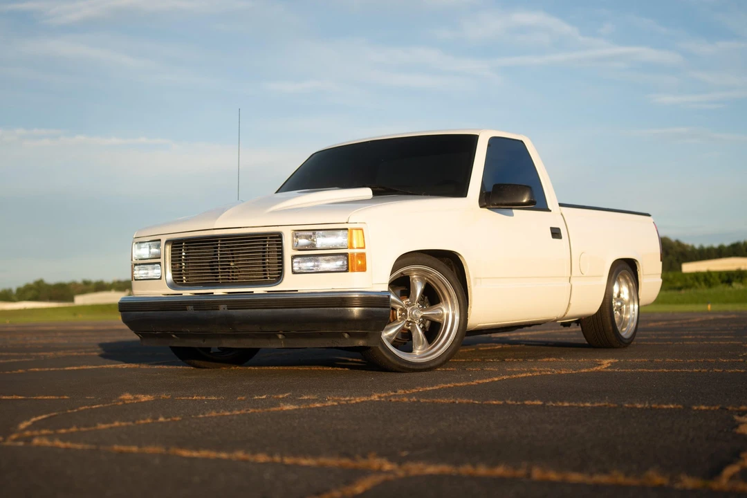 1997 GMC Sierra 1st Gen - Image 9 of 31