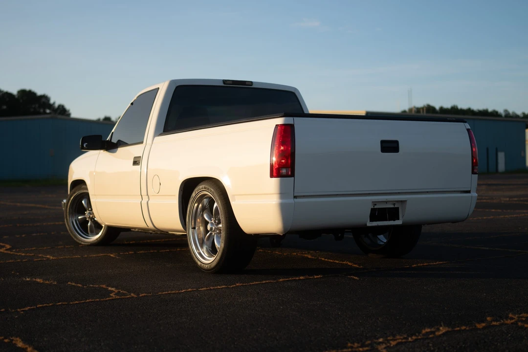 1997 GMC Sierra 1st Gen - Image 12 of 31