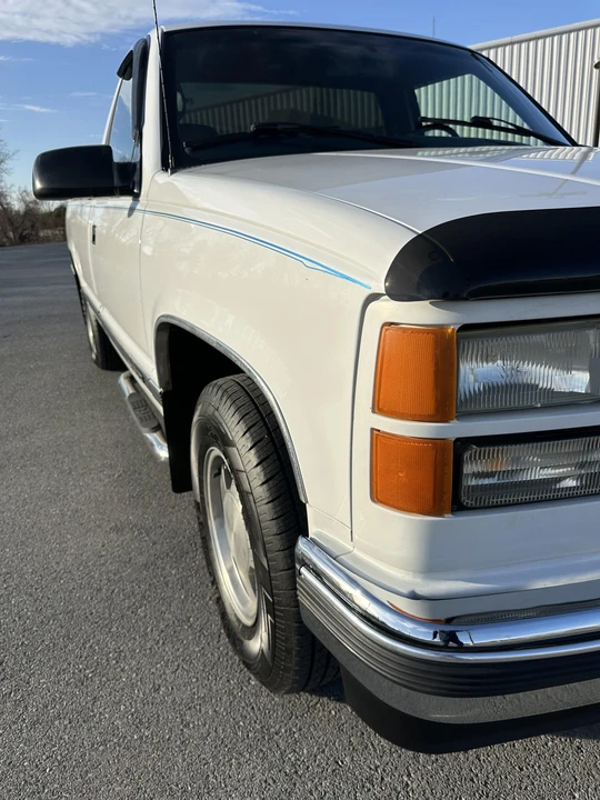 1997 GMC Sierra 1st Gen - Image 30 of 31