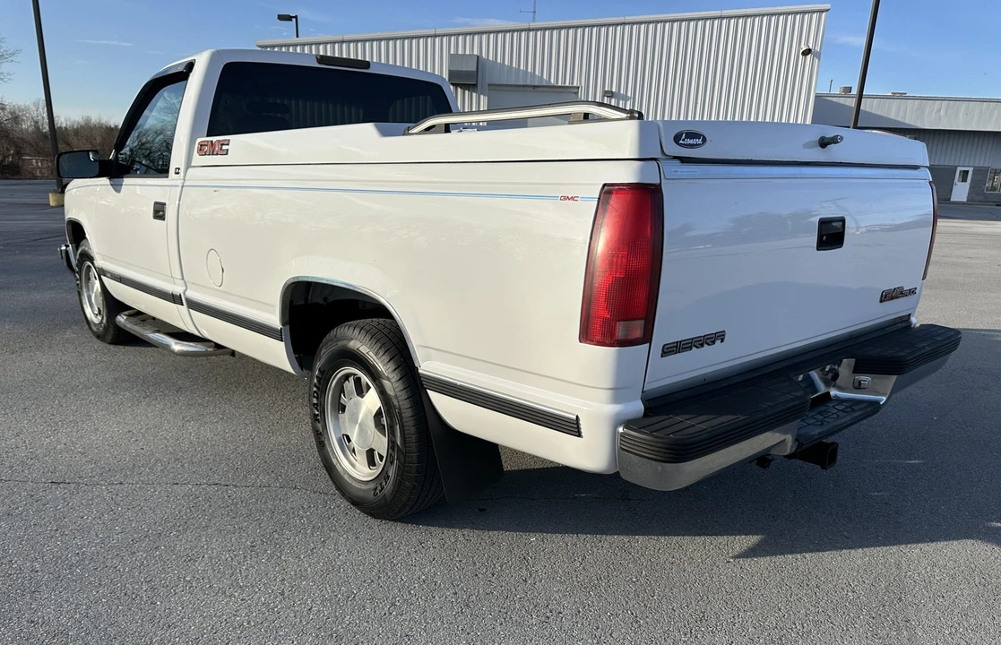 1997 GMC Sierra 1st Gen - Image 19 of 31