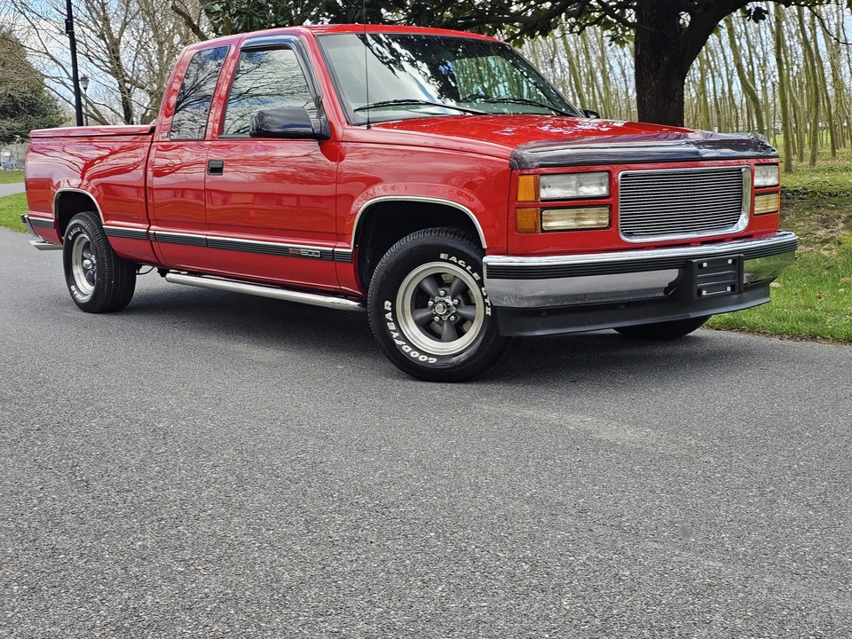 1997 GMC Sierra 1st Gen - Image 29 of 31