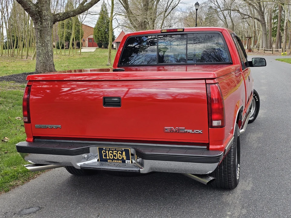 1997 GMC Sierra 1st Gen - Image 18 of 31