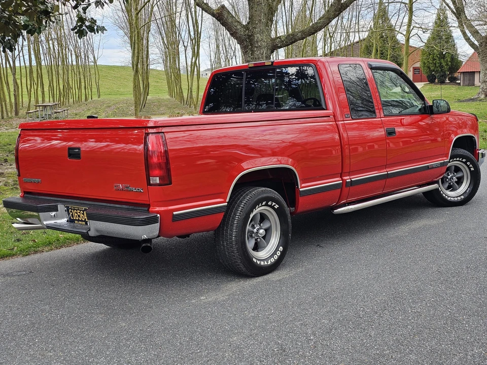 1997 GMC Sierra 1st Gen - Image 23 of 31