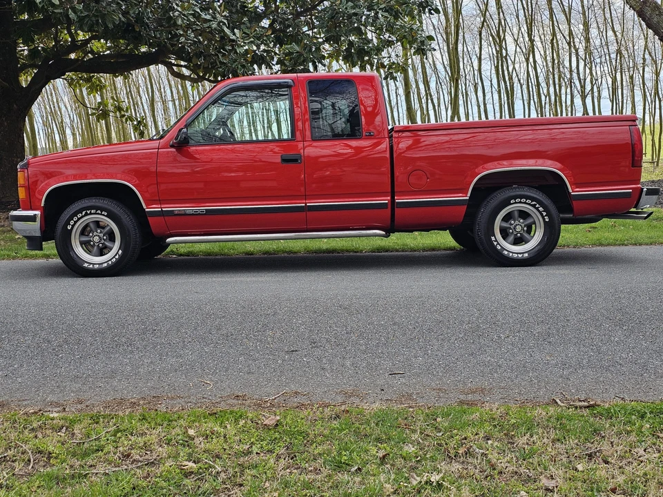 1997 GMC Sierra 1st Gen - Image 8 of 31