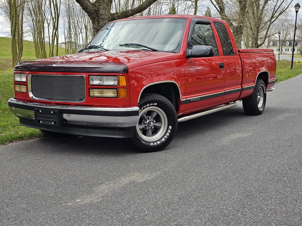 1997 GMC Sierra 1st Gen - Image 5 of 31