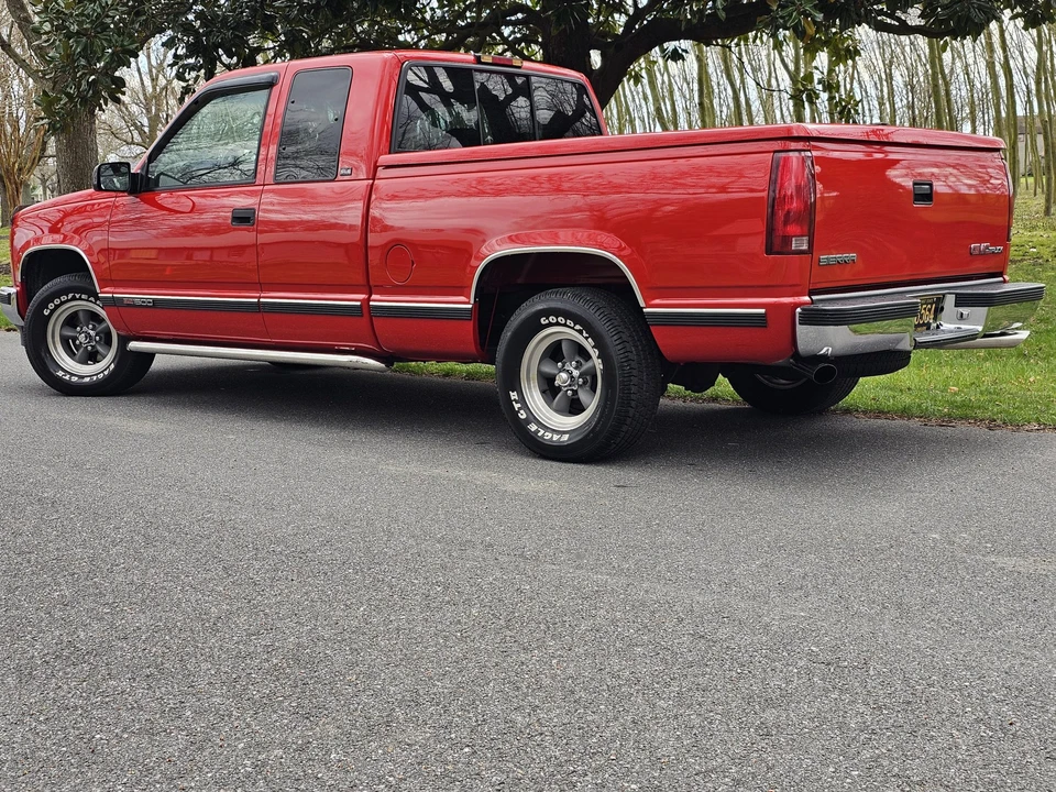 1997 GMC Sierra 1st Gen - Image 10 of 31