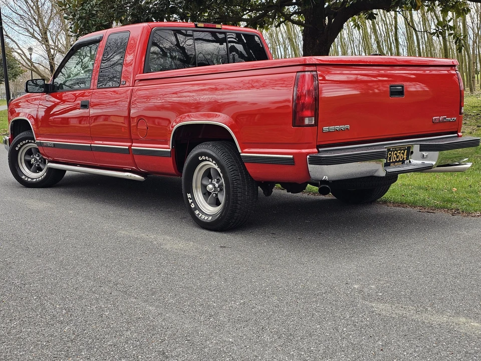 1997 GMC Sierra 1st Gen - Image 11 of 31