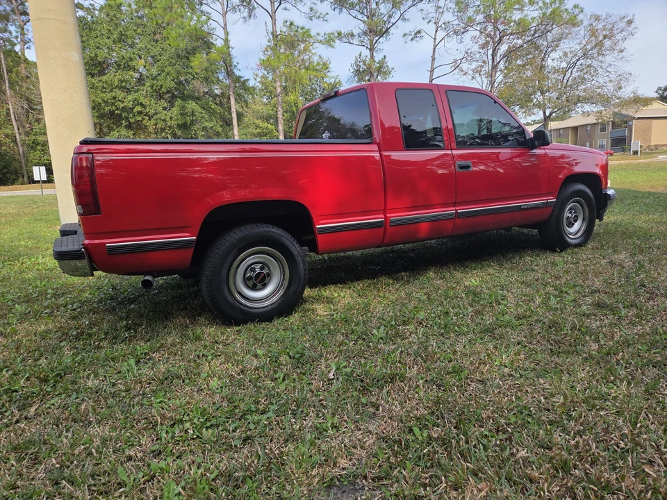 1997 GMC Sierra Heavy Duty 2nd Gen - Image 18 of 31