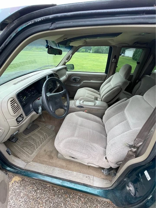 1997 GMC Sierra 1st Gen - Image 10 of 11