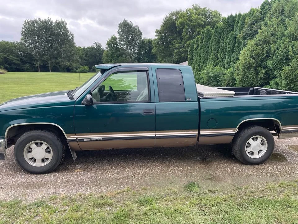 1997 GMC Sierra 1st Gen - Image 3 of 11