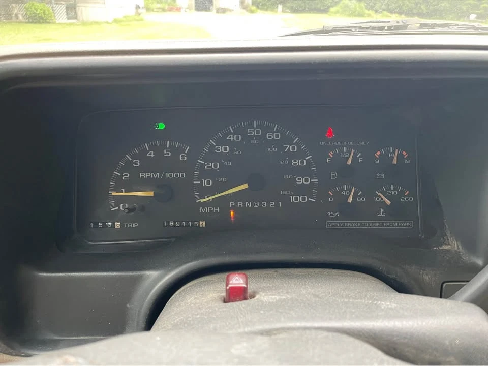 1997 GMC Sierra 1st Gen - Image 7 of 11