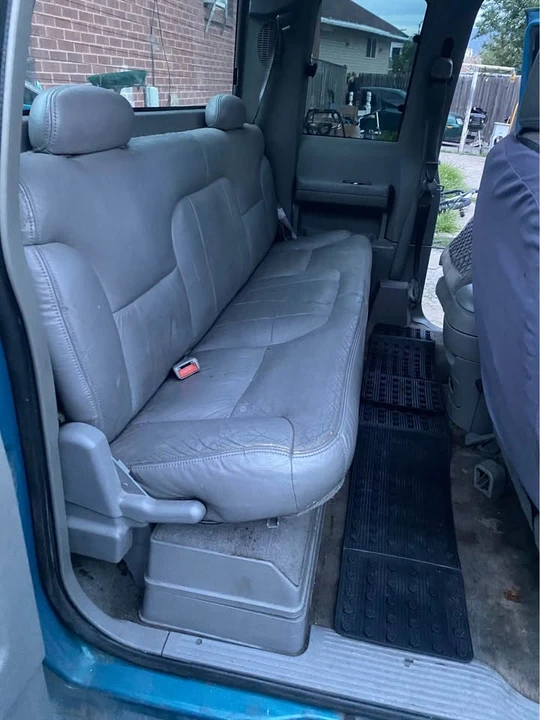 1997 GMC Sierra 1st Gen - Image 5 of 6