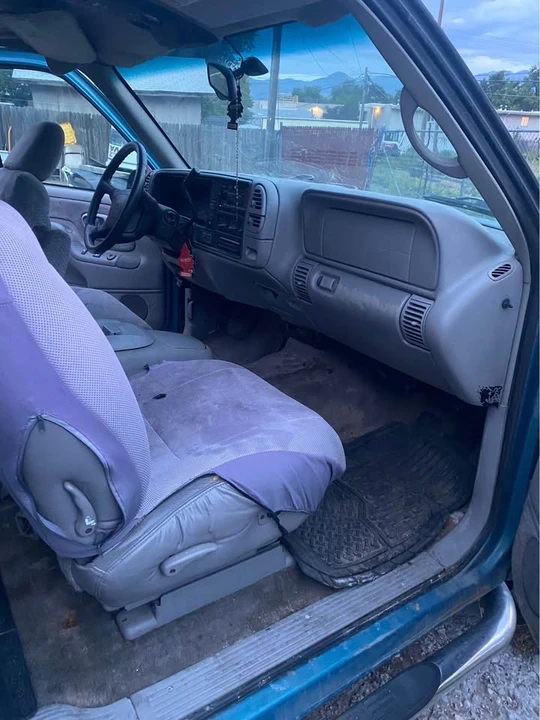 1997 GMC Sierra 1st Gen - Image 4 of 6