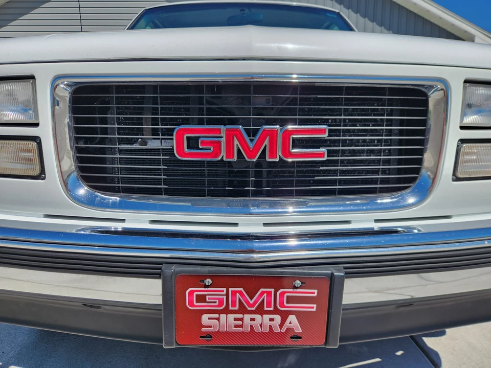 1997 GMC Sierra 1st Gen - Image 30 of 31