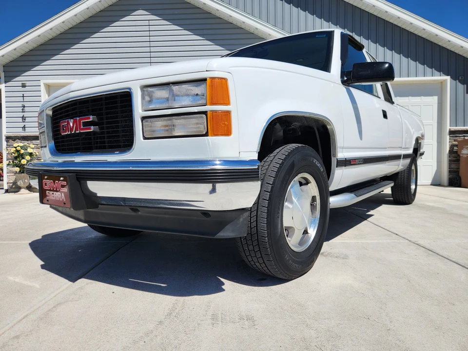 1997 GMC Sierra 1st Gen - Image 8 of 31