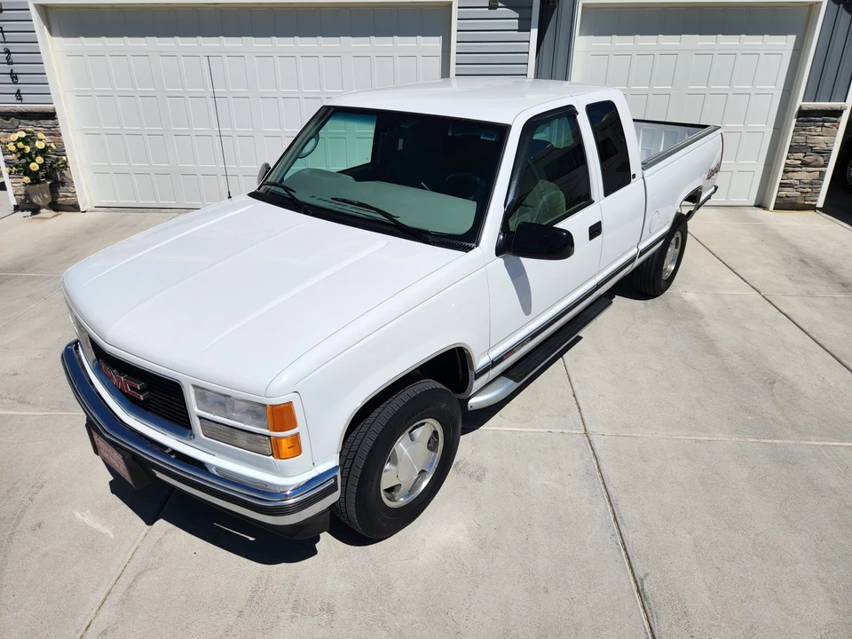 1997 GMC Sierra 1st Gen - Image 10 of 31