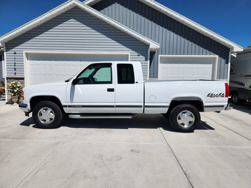 1997 GMC Sierra 1st Gen - Image 12 of 31