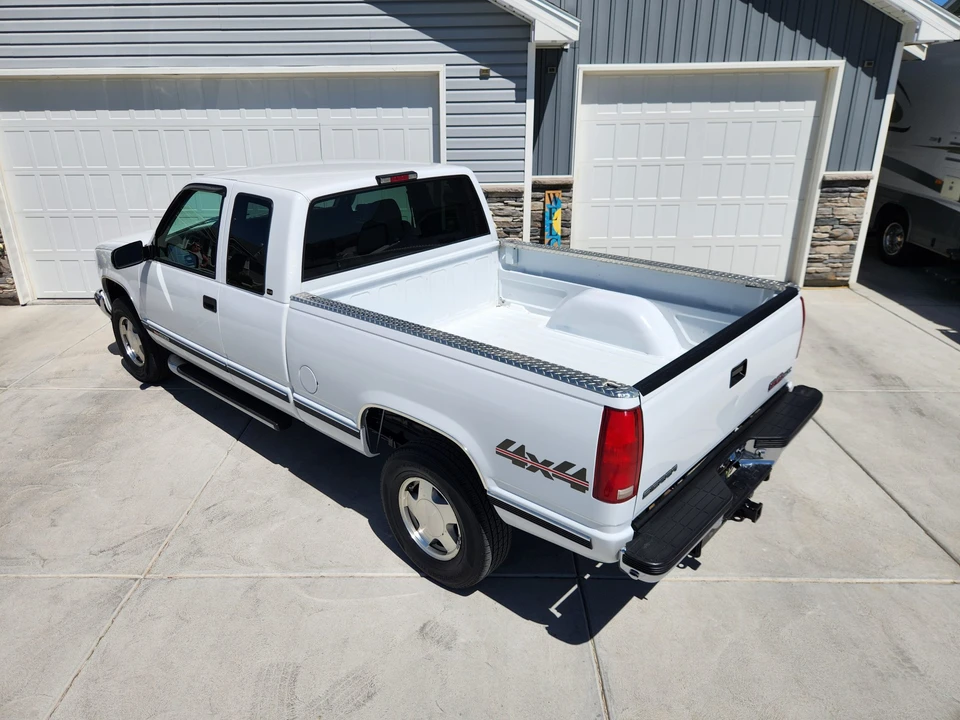 1997 GMC Sierra 1st Gen - Image 16 of 31