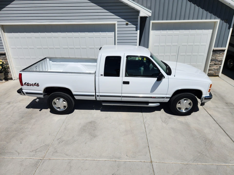 1997 GMC Sierra 1st Gen - Image 24 of 31