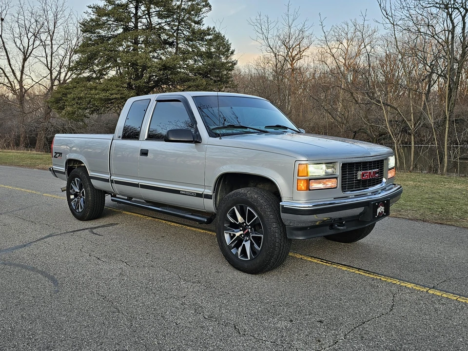 1997 GMC Sierra 1st Gen - Image 15 of 31